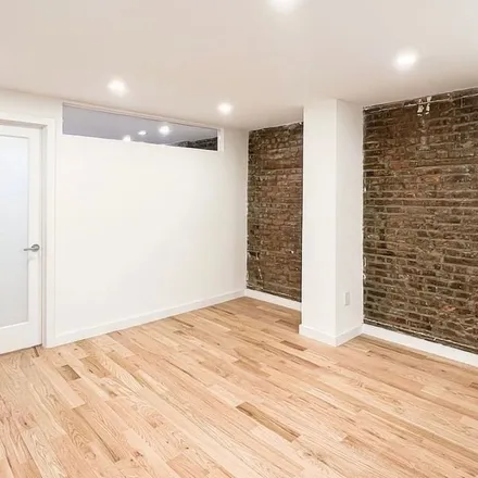 Image 5 - 150 Baxter Street, New York, NY 10013, USA - Apartment for rent