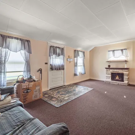 Image 4 - 11740 Wamplers Lake Road, Brooklyn, Norvell Township, MI 49230, USA - Duplex for sale