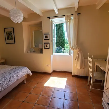 Rent this 1 bed townhouse on 46230 Cieurac