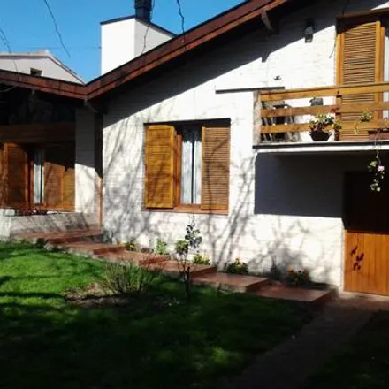 Buy this 4 bed house on Correo Argentino in Calle 362, Partido de Berazategui