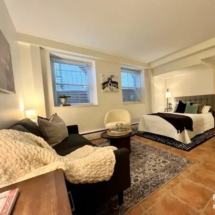 Image 2 - 1800 Massachusetts Avenue - Apartment for rent
