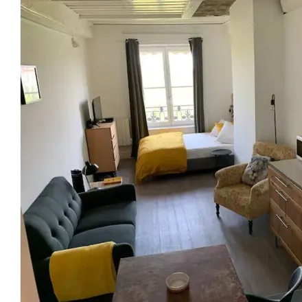 Rent this 1 bed apartment on Lyon in Métropole de Lyon, France