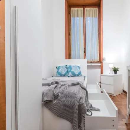 Rent this 4 bed room on Viale Regina Margherita