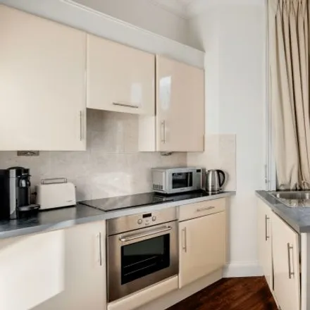 Image 7 - 262 Earl's Court Road, London, SW5 9RF, United Kingdom - Apartment for rent