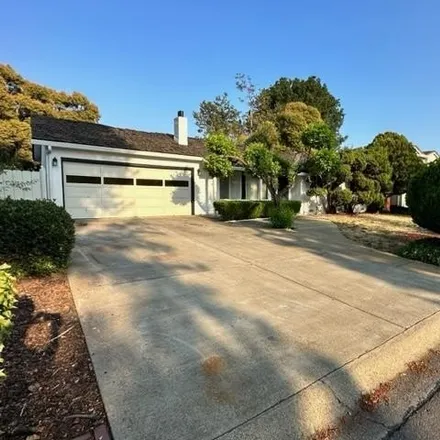 Image 2 - 10290 Mira Vista Road, Monta Vista, Cupertino, CA 95015, USA - House for rent