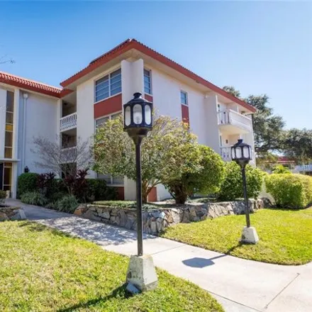 Buy this 2 bed condo on 1004 Pearce Drive in Clearwater, FL 33764