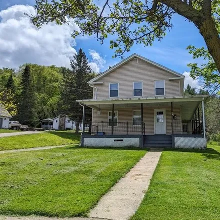 Buy this 3 bed house on 52 East Avenue in Wellsboro, Tioga County