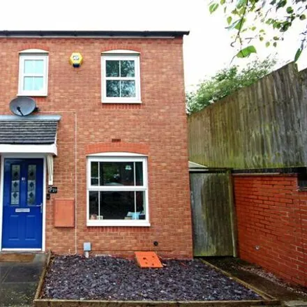 Buy this 2 bed house on Cowdrey Close in Stourbridge, DY8 4AY