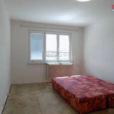 Image 4 - Lounín, Central Bohemia, Czechia - Apartment for rent
