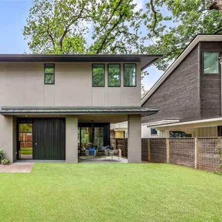 Buy this 5 bed house on 1213 Taylor Street in Austin, TX 78702