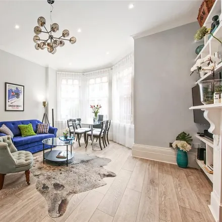 Rent this 2 bed apartment on Dene Mansions in Kingdon Road, London