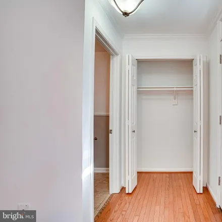 Image 4 - 6072 Clay Spur Court, Centreville, VA 20121, USA - Townhouse for rent