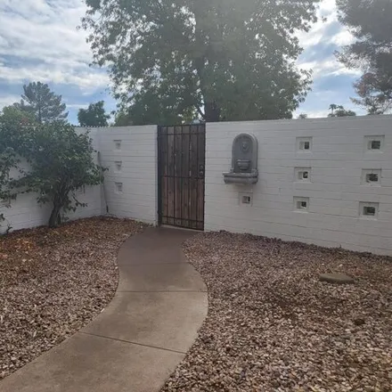 Image 3 - 814 North 82nd Street, Scottsdale, AZ 85257, USA - Townhouse for sale