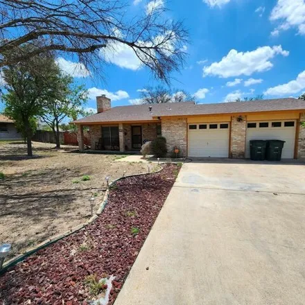 Buy this 3 bed house on 214 Warbonnet Trl in Del Rio, Texas