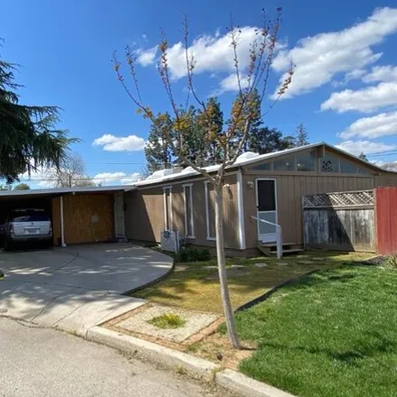 Buy this 3 bed house on 3999 North Drexel Avenue in Fresno, CA 93726
