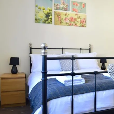 Image 4 - University of Edinburgh - Holyrood Campus, Pleasance, City of Edinburgh, EH8 8JF, United Kingdom - Apartment for rent