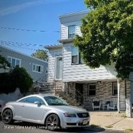 Image 2 - 291 Clifton Avenue, New York, NY 10305, USA - House for sale