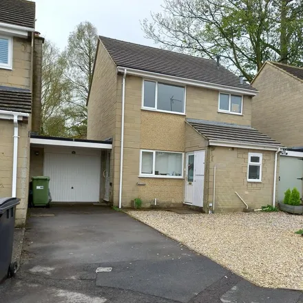 Rent this 3 bed house on The Ferns in Tetbury, GL8 8JE