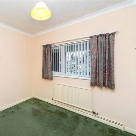 Image 3 - Runnymede Flats, Runnymede, Swansea, SA2 0QF, United Kingdom - Apartment for sale