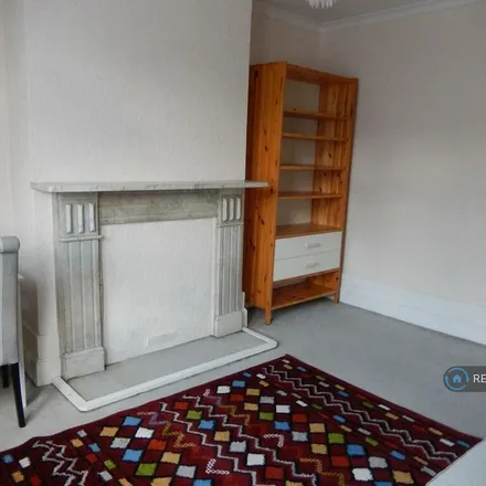 Rent this 2 bed apartment on 192 Brockley Road in London, SE4 2RU