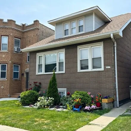 Buy this 8 bed house on 5511 West School Street in Chicago, IL 60634
