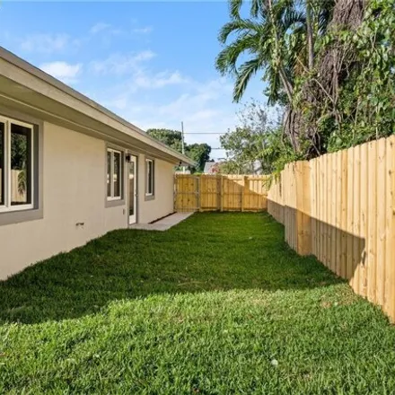 Image 2 - 1760 Northwest 55th Street, Liberty Square, Miami, FL 33142, USA - House for rent