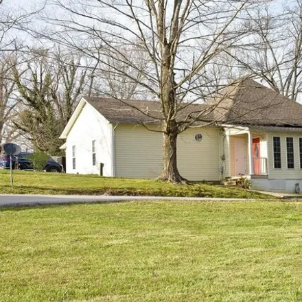 Buy this 2 bed house on 154 East Washington Street in Algood, Putnam County