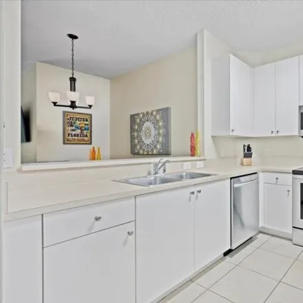 Image 9 - Lighthouse Circle, Tequesta, Palm Beach County, FL 33469, USA - Condo for sale