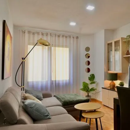Rent this 4 bed apartment on Dirección General de Juventud y Deporte in Paseo de Recoletos, 14