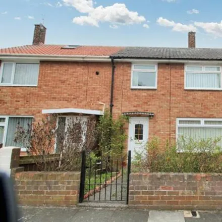 Buy this 3 bed townhouse on Heddon Close in Newcastle upon Tyne, NE3 2LY