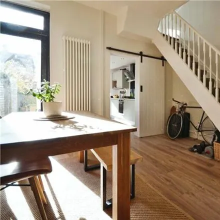 Image 7 - Inverness Place, Cardiff, CF24 4SB, United Kingdom - Townhouse for sale