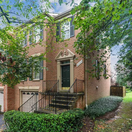 Image 2 - 6028 Loganwood Drive, North Bethesda, MD 20852, USA - Townhouse for sale