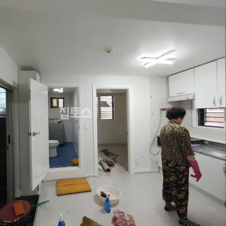 Image 7 - 서울특별시 동대문구 회기동 102-173 - Apartment for rent