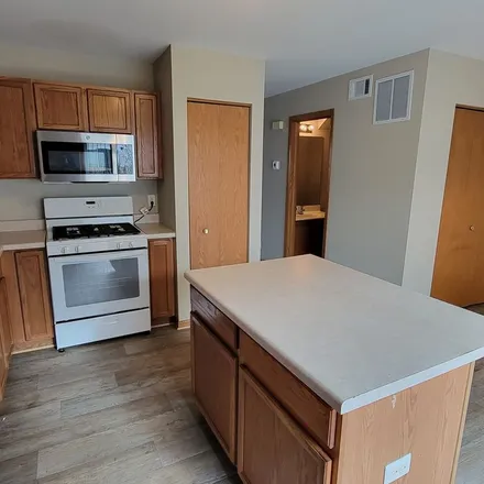 Rent this 3 bed apartment on 1397 Carolyn Court in Yorkville, IL 60560