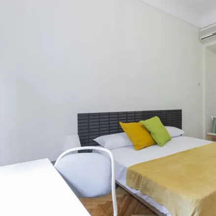 Rent this 7 bed room on Madrid in Calle del Duque de Sesto, 33