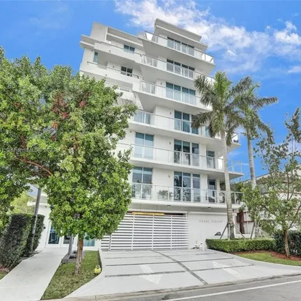 Buy this 3 bed condo on 1170 101st Street in Bay Harbor Islands, Miami-Dade County