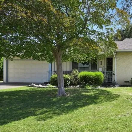 Buy this 3 bed house on 102 West Longview Avenue in Stockton, CA 95297