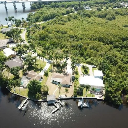 Image 3 - 5207 Lake Caloosa Drive, Orange Harbor Mobile Home Park, Lee County, FL 33905, USA - House for sale