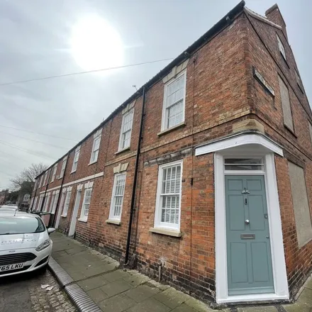 Image 1 - Kingdom Hall of Jehovah's Witnesses, Parliament Street, Newark on Trent, NG24 4UP, United Kingdom - House for rent