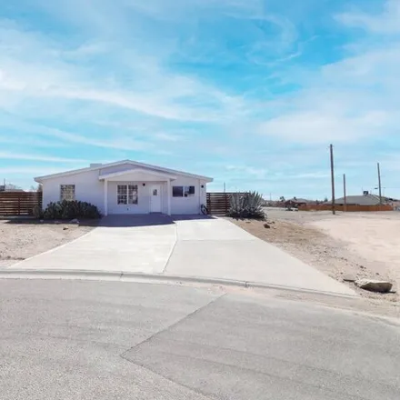 Buy this 3 bed condo on Mitchell Drive in El Paso County, TX 79228