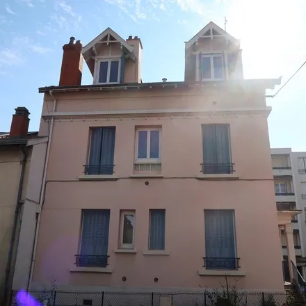 Image 2 - 81 Avenue Marx Dormoy, 63000 Clermont-Ferrand, France - Apartment for rent