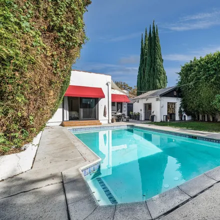 Image 1 - Sunday Morning, North Formosa Avenue, Los Angeles, CA 90046, USA - House for sale