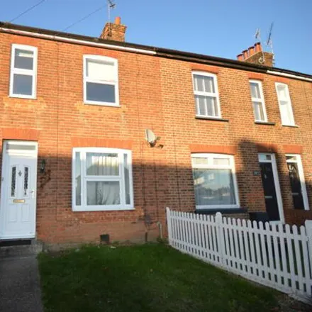 Buy this 3 bed townhouse on Sandford Road in Chelmsford, CM2 6DE