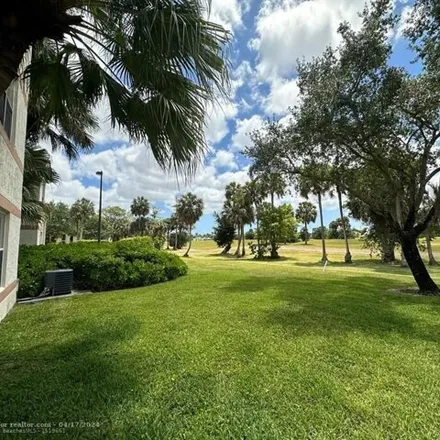 Image 3 - Pinewalk Drive North, Margate, FL 33063, USA - Condo for rent