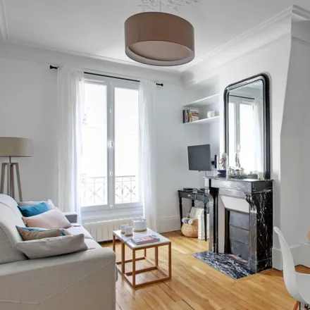 Rent this 2 bed apartment on 21 Rue de Saussure in 75017 Paris, France