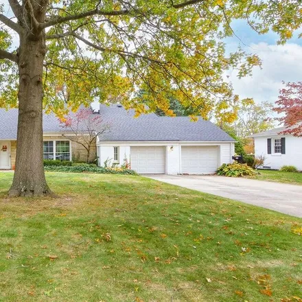 Buy this 4 bed house on 3400 Parkridge Circle Northwest in Parkridge, Stark County