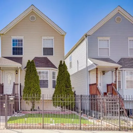 Buy this 4 bed house on 4316 South Paulina Street in Chicago, IL 60609