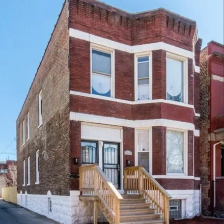Buy this 6 bed house on 5517 South Union Avenue in Chicago, IL 60621