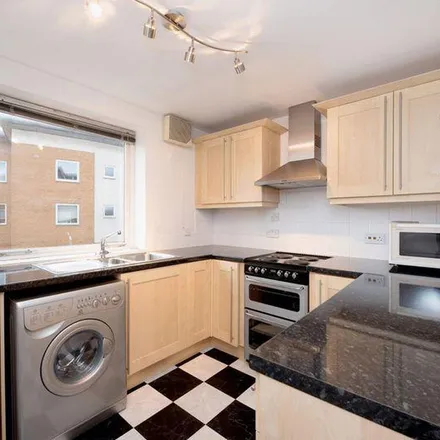 Rent this 1 bed apartment on Felixstowe Court in London, E16 2RR