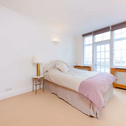 Image 4 - 5 Elm Tree Road, London, NW8 9JX, United Kingdom - Apartment for rent